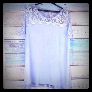 Andree by unit Lace top